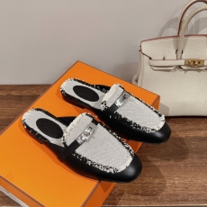 Hermes Slippers